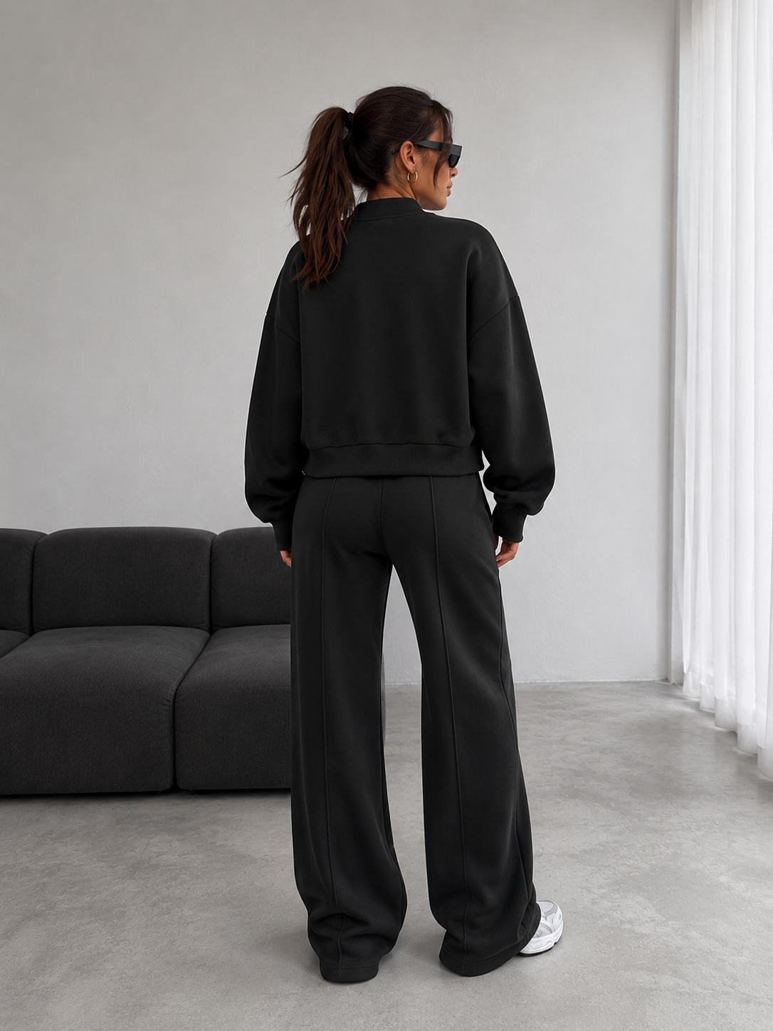 Moda roupa feminina preta chic